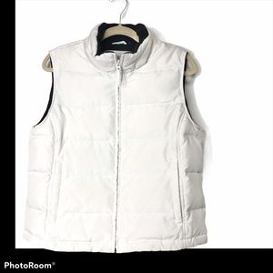 ATHLETIC WORKS White and Black PUFFER VEST SZM